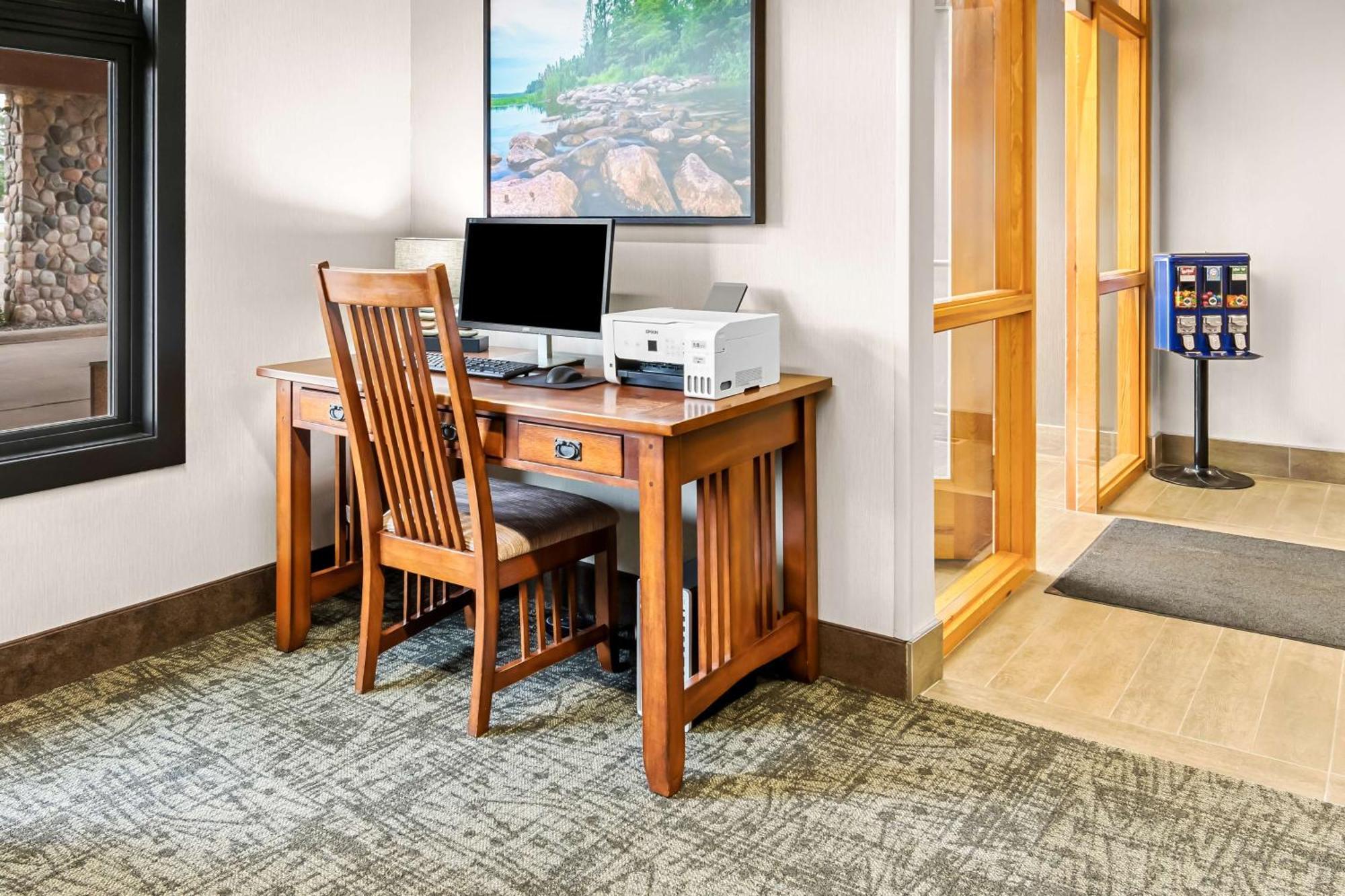 Heartland Inn & Suites, Surestay Collection By Best Western Park Rapids Esterno foto